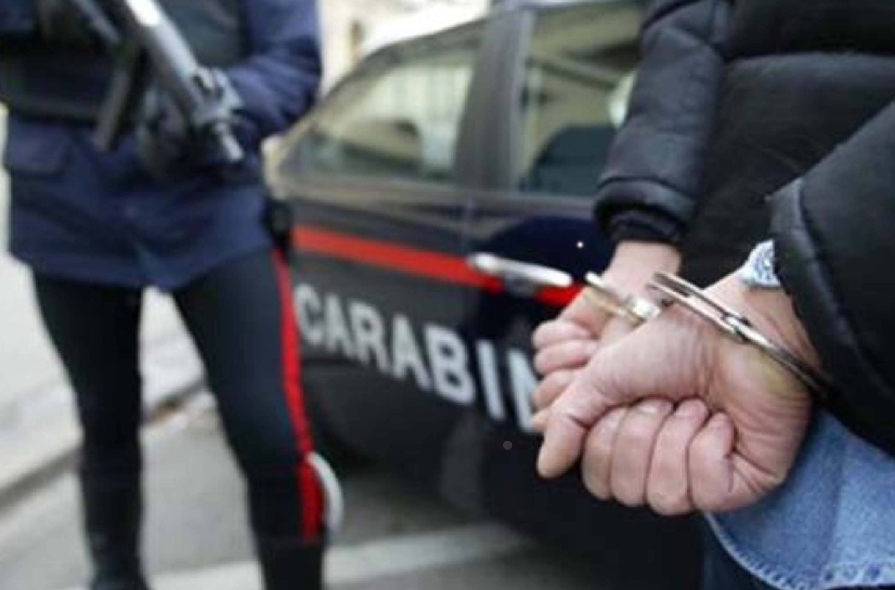 Operazione antimafia, si stringe il cerchio intorno al boss Matteo Messina Denaro: 12 arresti