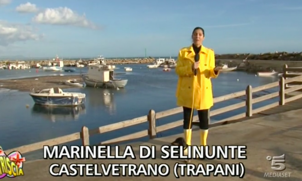Striscia la Notizia, il servizio di Stefania Petyx sul porto di Marinella di Selinunte